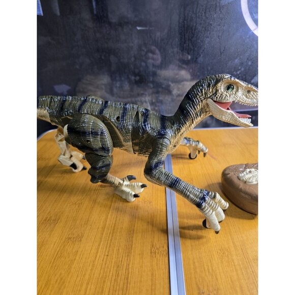 Jurassic Dinosaur Toys Remote Control Dinosaur RC Realistic Raptor Velociraptor - Picture 3 of 11